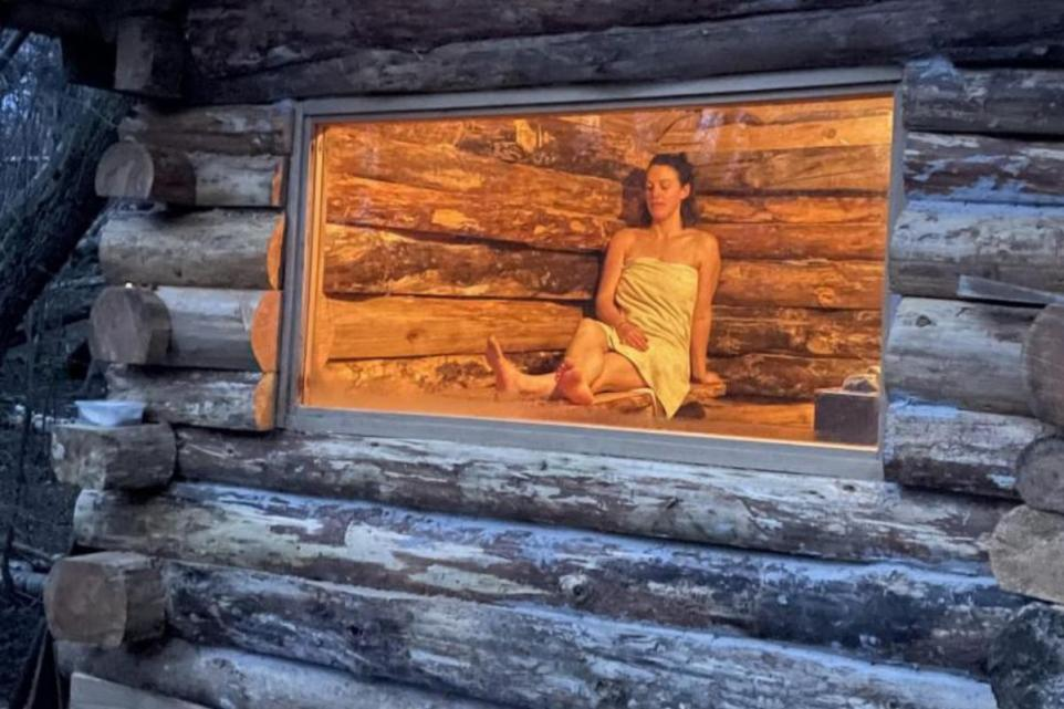 Sauna in the Woods exterior